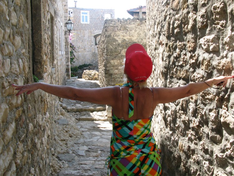 скорей бы лето